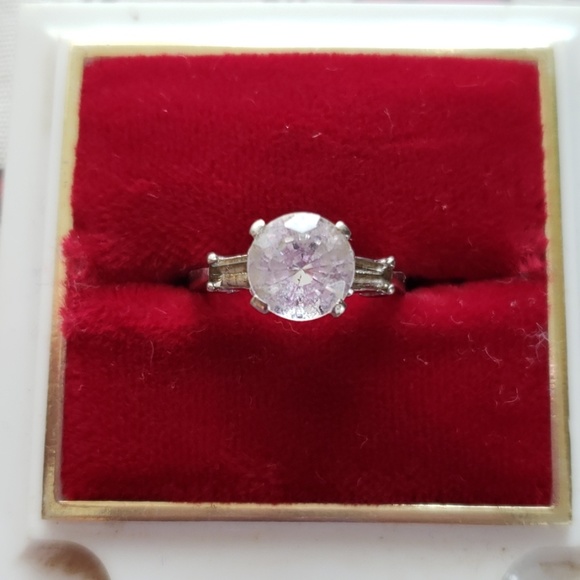 10k Cubic Zirconia Ring